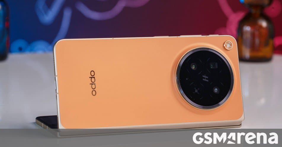 Oppo Find N6 unboxing reveals zero-feel crease and AI Pen