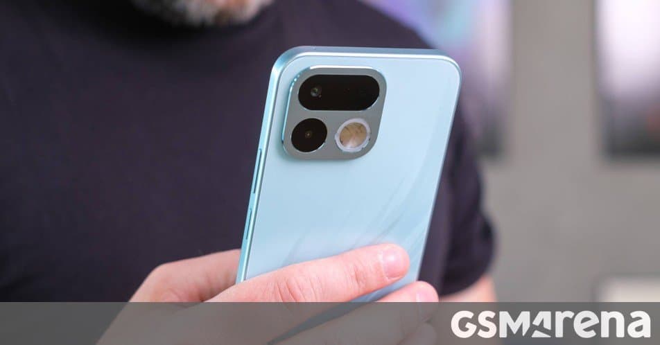 Realme 16T Unboxing: The Portrait Star with Massive Battery Life