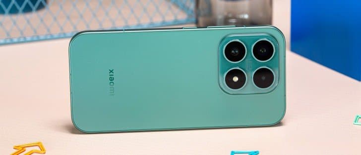 Xiaomi 17 Review: Compact Flagship with Premium Upgrades