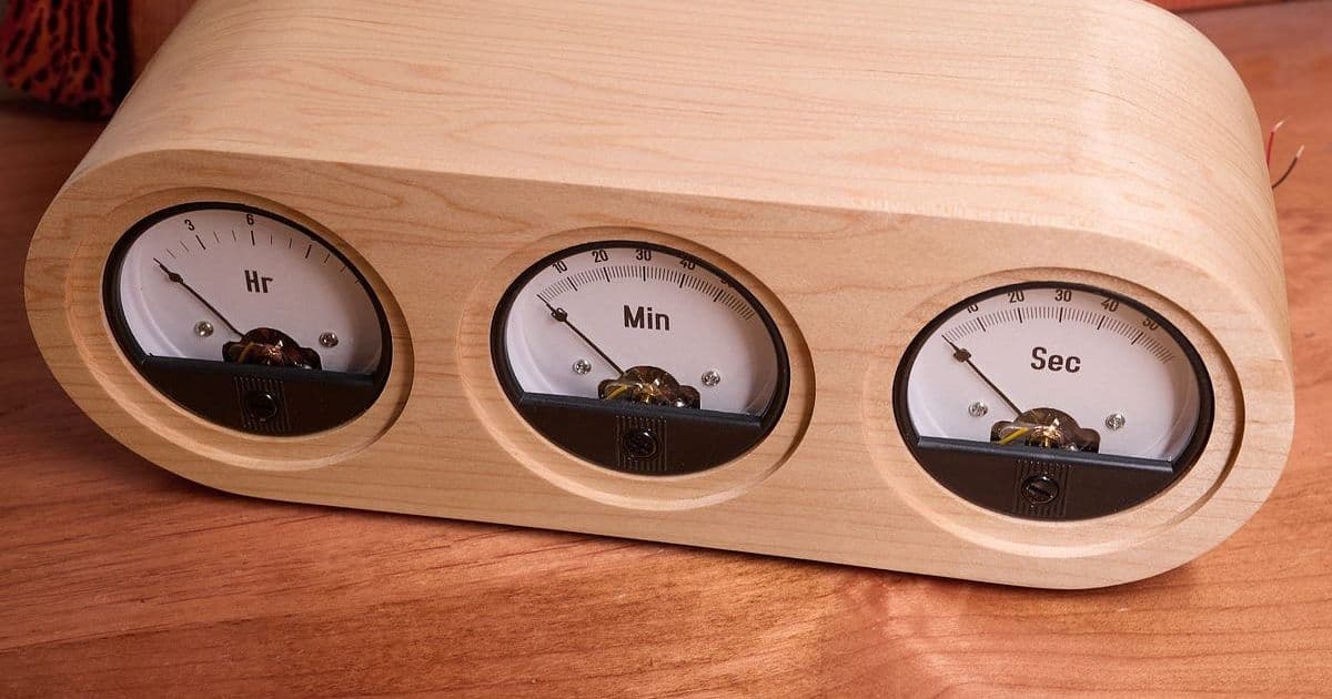 Building a Sleeker Voltmeter Clock – A Step‑by‑Step Guide
