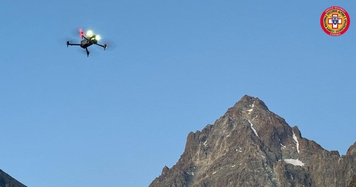AI-Powered Drones Locate Missing Hiker in Record Time, Revolutionizing Mountain Rescue