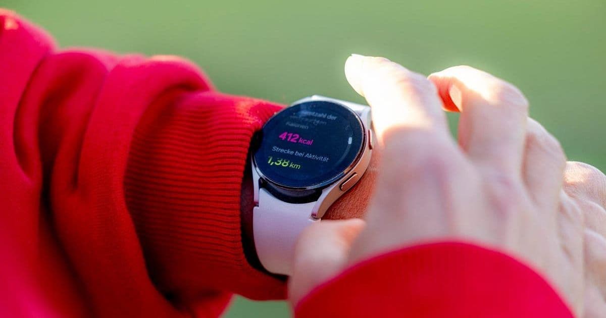 AI-Powered Wearables Poised for Explosive Growth as Health Tech Shifts from Gadgets to Essential Health Partners