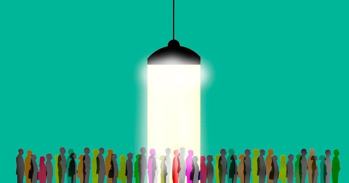 AI Reshapes IT Recruitment: Promises and Pitfalls in the Algorithmic Hiring Era