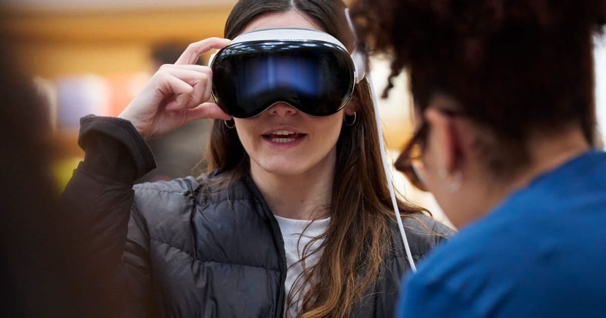 Inside the Vision Pro Launch: How Apple's Retail Strategy Backfired