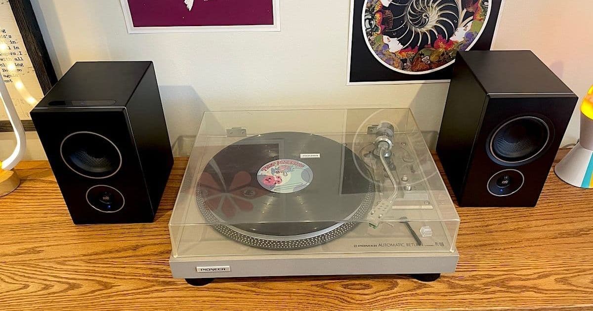 Analog Renaissance: The Technical Quest for Perfect Vinyl Playback Speakers