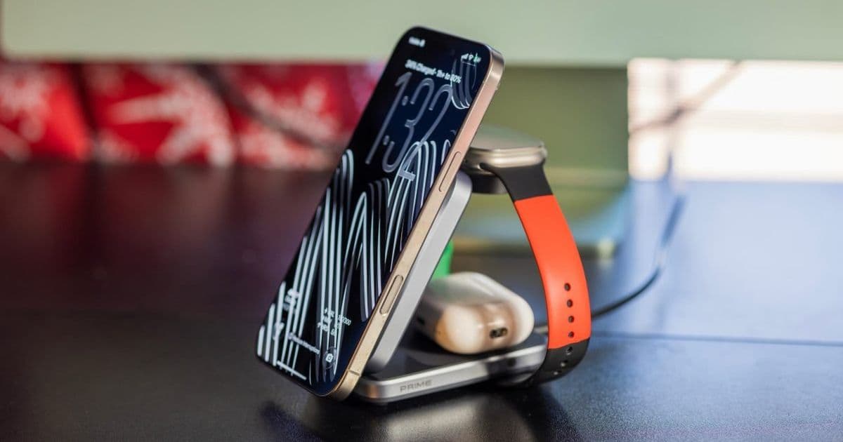 Anker's 25W MagSafe 3-in-1: Portable Power with Active Cooling for Apple Devices