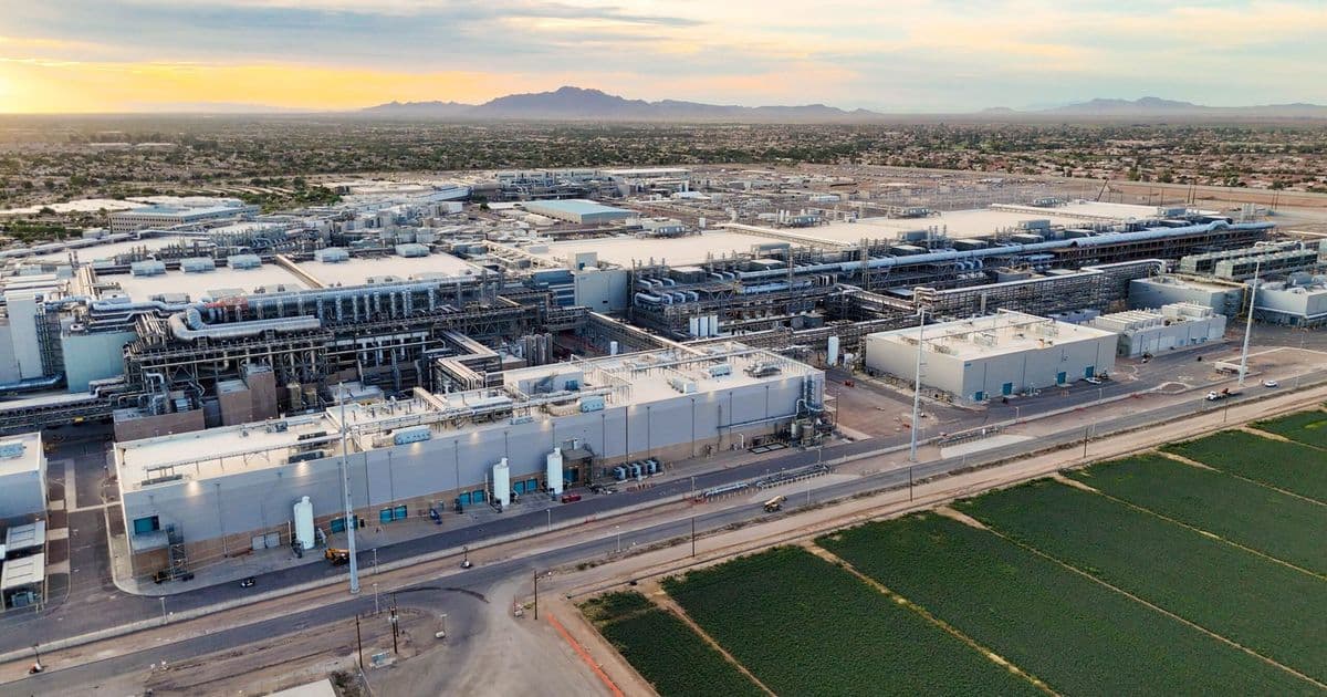 Apple and Nvidia Eye Intel for 2028 U.S. Chip Production Amid Tariff Pressures