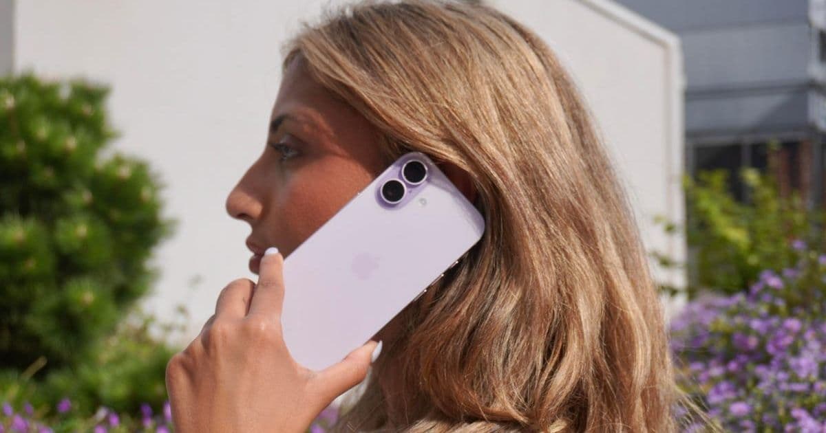 Apple Breaks the Barrier: Native Call Recording Arrives on iPhone with iOS 18.1