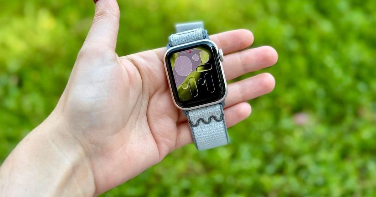 Apple Watch SE 3 Emerges as 2025's Surprise Value Champion in Wearables