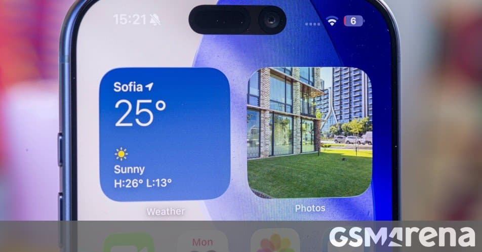 Apple's Dynamic Island to survive Face ID redesign, new rumor suggests
