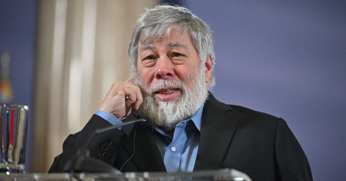 Wozniak’s AI Quip at Graduation Highlights Growing Tech‑Education Ties
