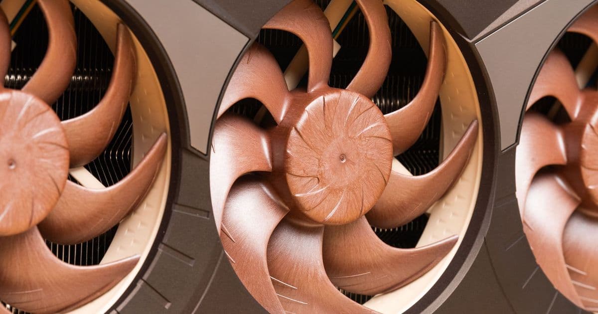 Asus GeForce RTX 5080 Noctua Edition Review: Silent Running
