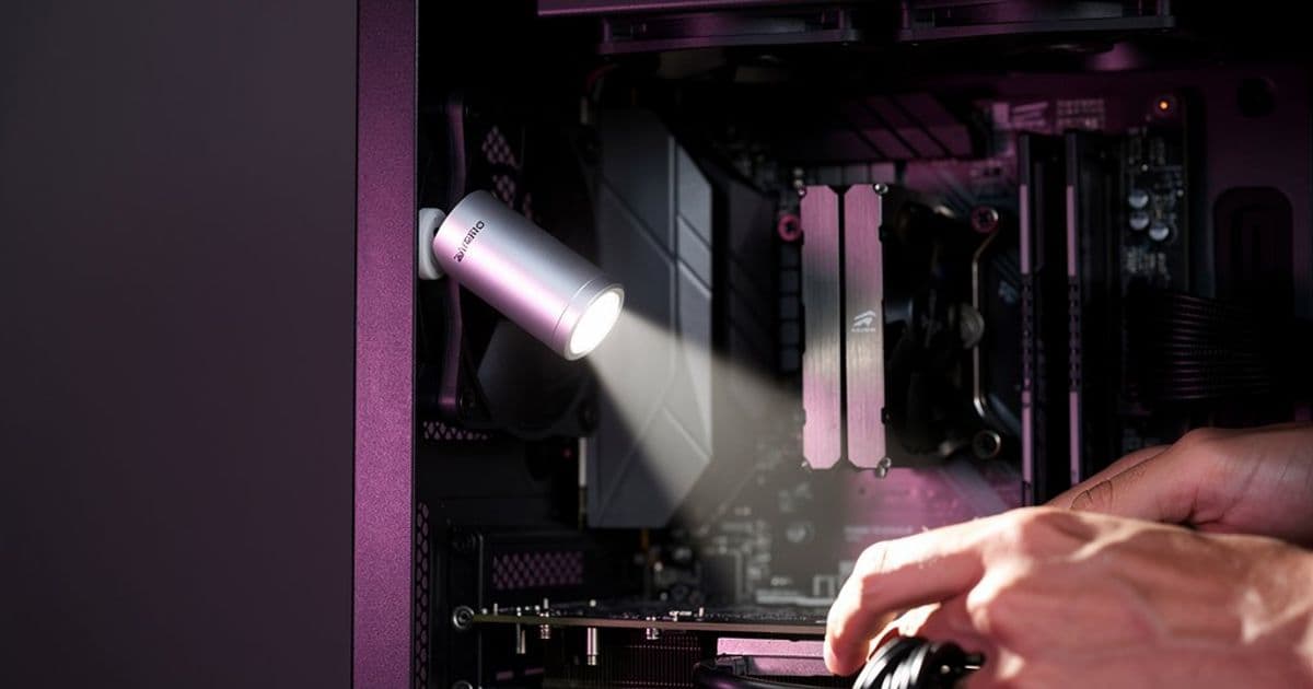 Olight imini 2: A $14 Magnetic USB Flashlight That Solves PC Building's Lighting Problem