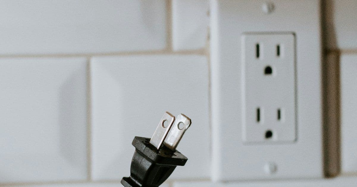 AWS Discontinues WorkMail and Moves App Runner to Maintenance Mode