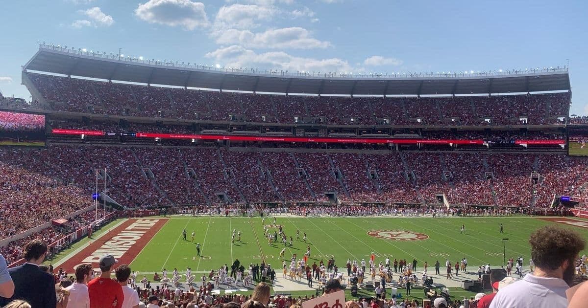 Beyond Textbooks: 6 Tech Essentials That Redefined My College Experience