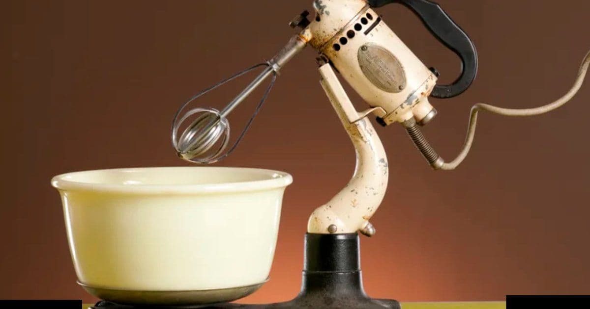 Detachable Power Cords: Why the Kitchen Still Clings to Fixed Plugs