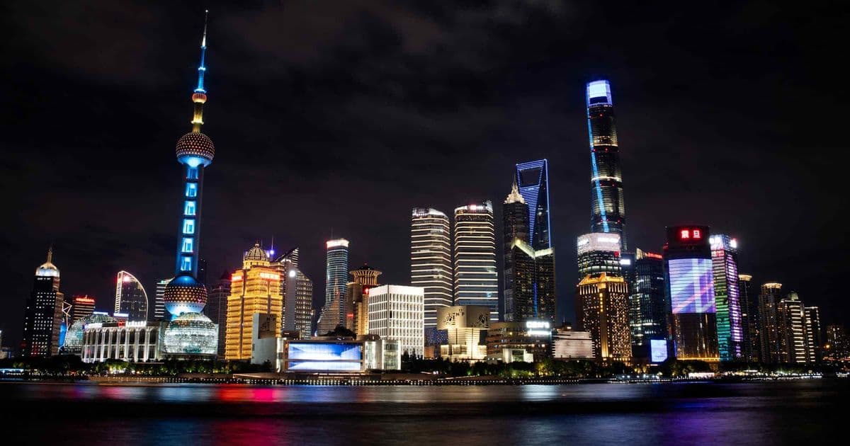 China Tightens Grip on Cross‑Border Brokerage, Targets Full Cleanup by 2026