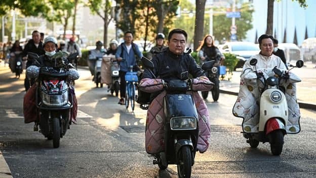 China's Sodium-Ion Gambit: How E-Scooters Are Electrifying the Battery Revolution
