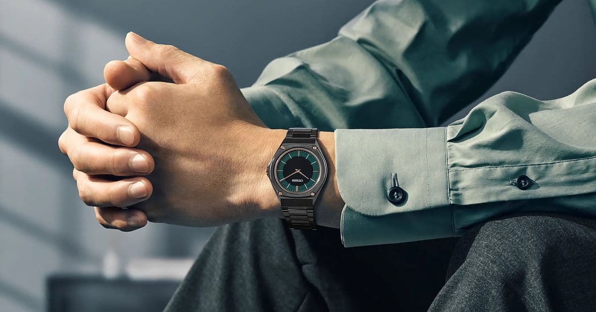 Citizen's Eco-Drive One AR5065-54W Packs a Solar Movement Into a 3.88mm Case With a Green Dial to Match