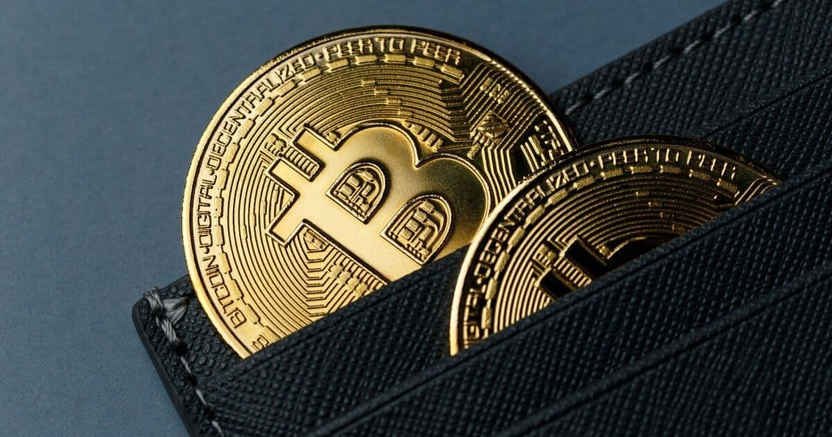 Claude Helps Forgetful Stoner Recover $400k Bitcoin Wallet After 11‑Year Password Hunt