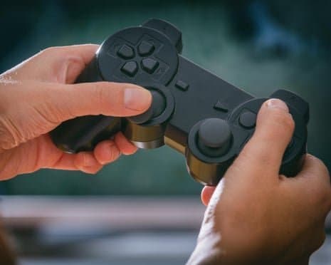 Cognitive Science Unlocks the Mystery of Inverted Game Controls