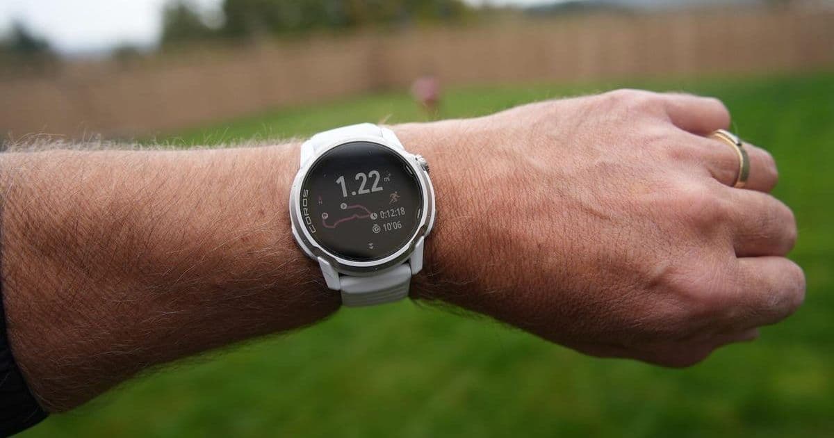 Coros Apex 4 Challenges Garmin Dominance with Marathon Battery Life and Rugged Refinement