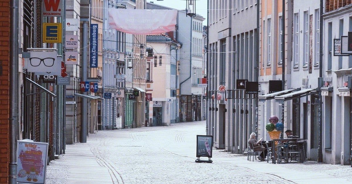 elimination.pictures Emerges: Local AI-Powered Image Editing Promises Speed and Privacy