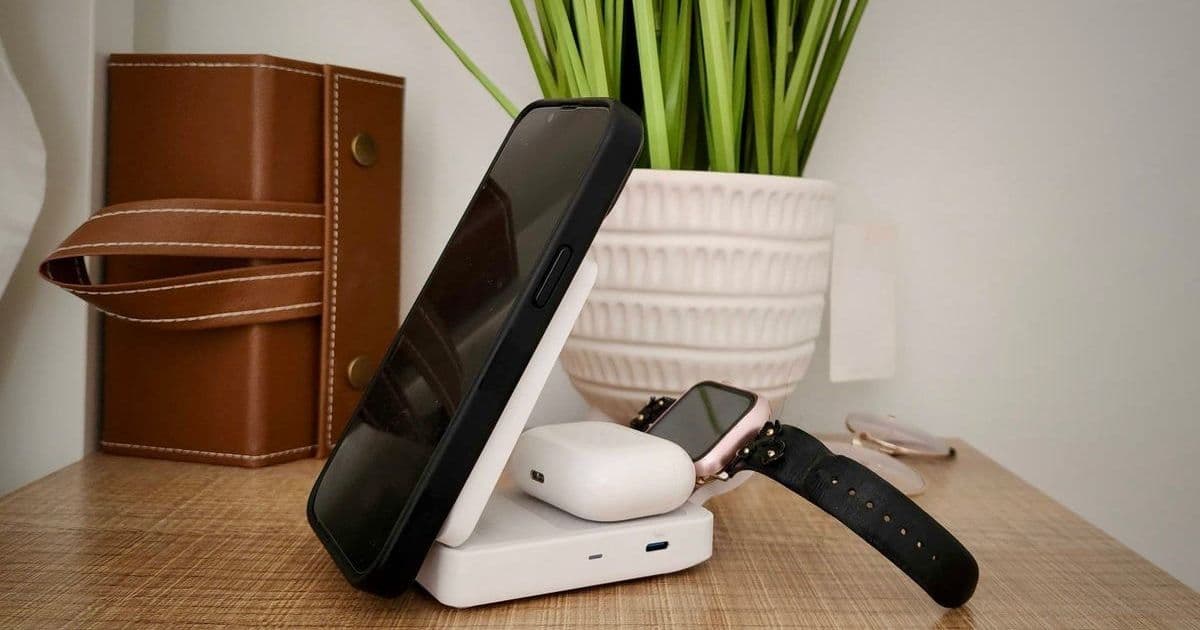 Essential MagSafe Accessories Every iPhone User Needs in Their Daily Tech Arsenal