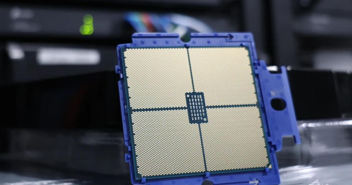 AMD SEV-SNP Performance Impact on EPYC 9005 Turin VMs: Real-World Benchmarks