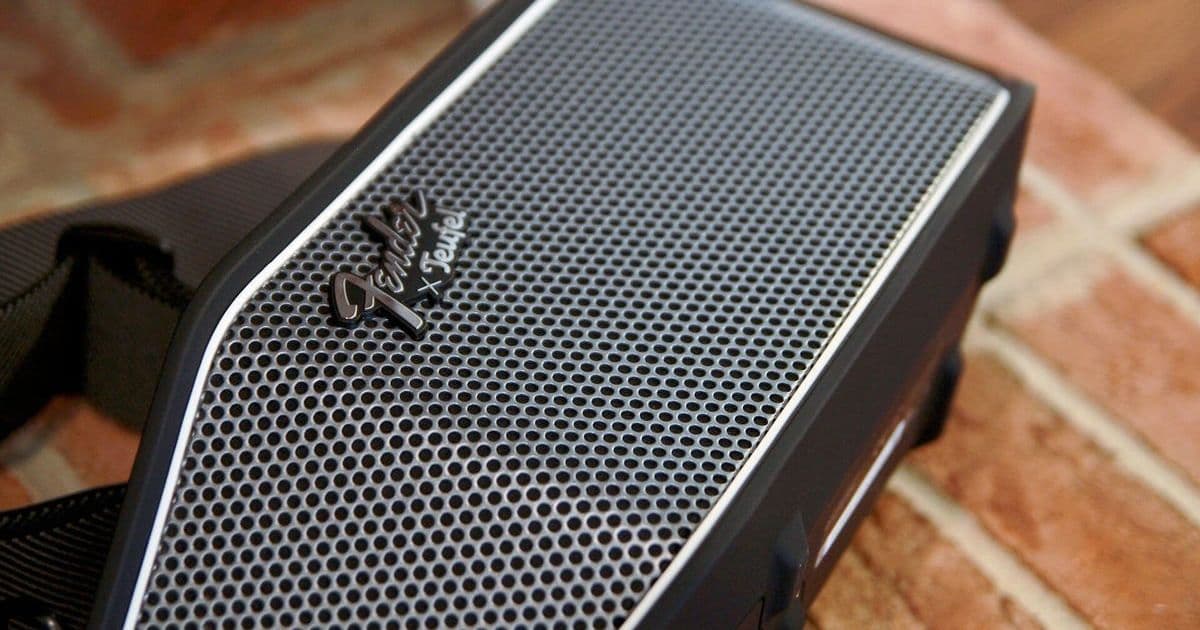 Fender Rockster Cross: The Guitar Amp-Inspired Bluetooth Speaker That Outshines Bose and Sony