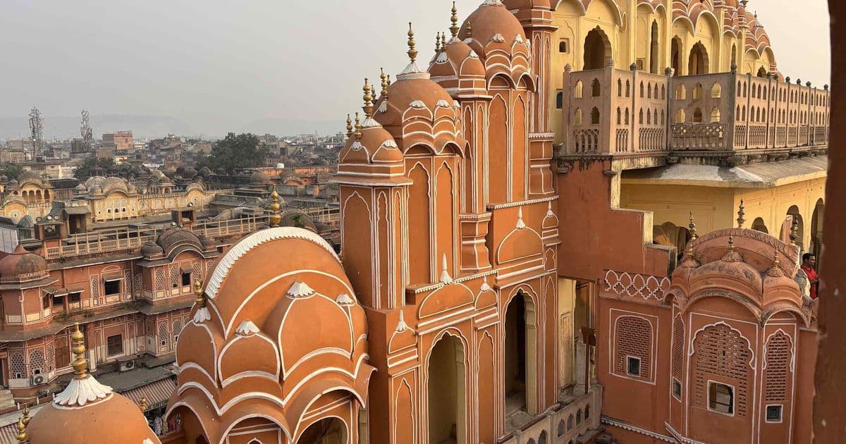 Footloose in Jaipur: Life is a canvas in India's 'Pink City'