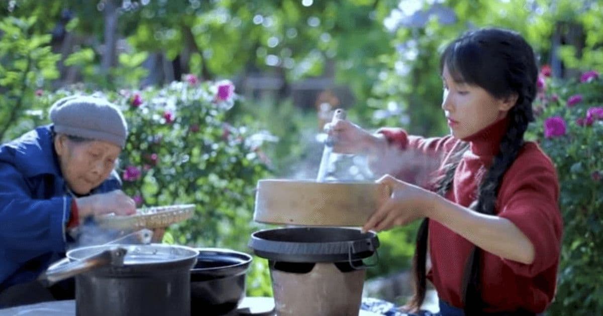 The Tangible Escape: How China's Heritage Towns Are Drawing Young Travelers