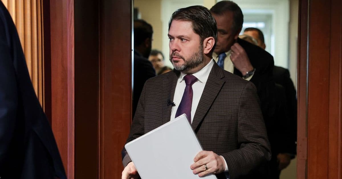 Senator Gallego Pressures DOE to Release Oil Reserve Amid Rising Gas Prices