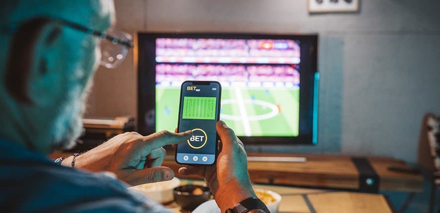Gambling Ads on Meta Platforms Reach Young Men at More Than Double the Rate of Women, Cambridge Study Finds