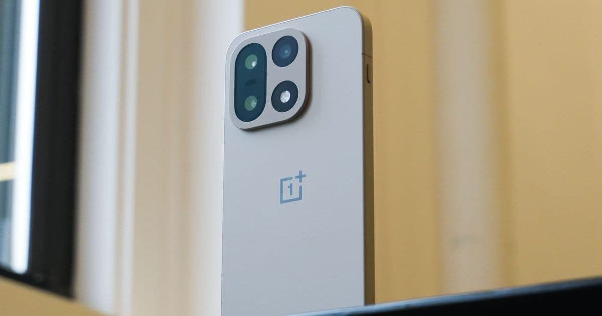 Gaming Focus: How OnePlus 15 Outperforms Samsung's Flagship