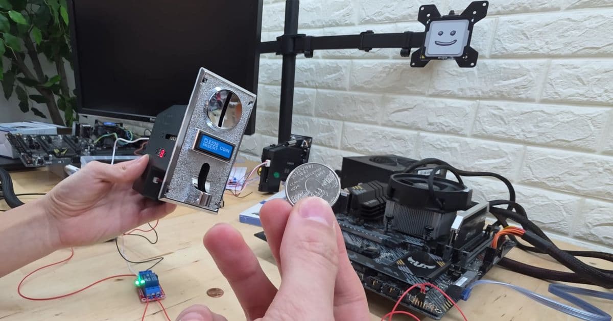 Gaming PC Charges Quarters for Power-On, Reviving Arcade Economics in a $135 DIY Build