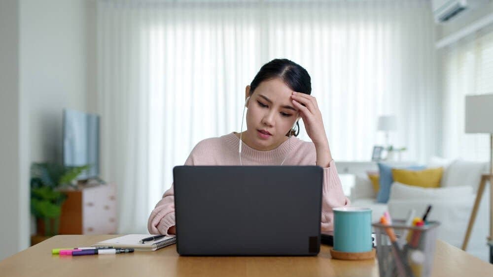 GitHub's Reliability Crisis: Three Nines Availability Falls Short of Industry Standards