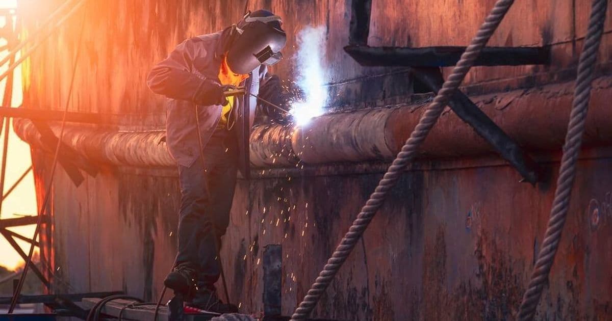 Gram emerges as stripped-down alternative to Zed editor, sparking terms-of-service changes