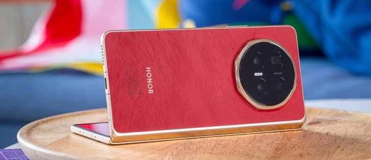 Honor Magic V6 Pushes Foldables Thinner, Tougher, and Toward a 6,600mAh Battery