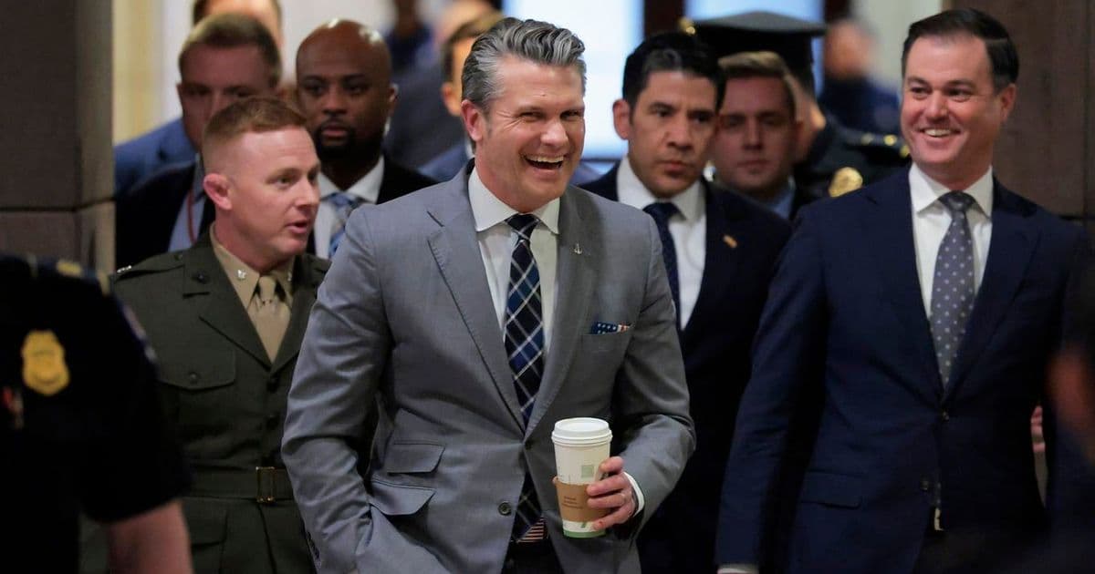 House Democrats Fume at 'Bullsh*t' Iran Briefing from Trump Officials