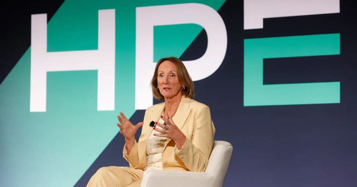 HPE offers VMware switchers a year of VM Essentials at no license cost