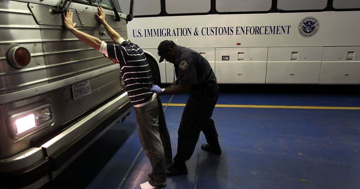 ICE Deportation Numbers Show 442,000 Removals in Fiscal Year 2025