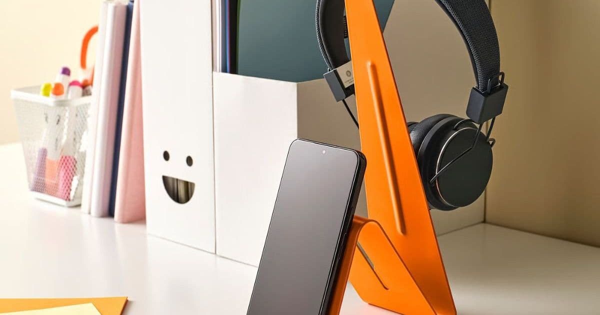 IKEA's Möjlighet Headset/Tablet Stand Gets a Vibrant Orange Makeover