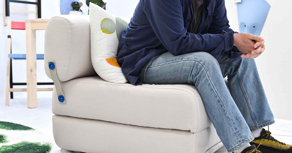 IKEA and Domestic Rivals Target Japan’s Shrinking Living Spaces