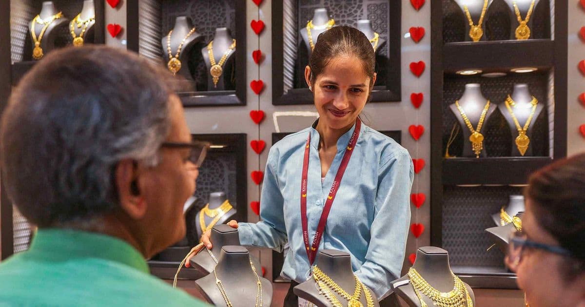 India's Gold Loan Market Surges as Import Tariffs Boost Collateral Value