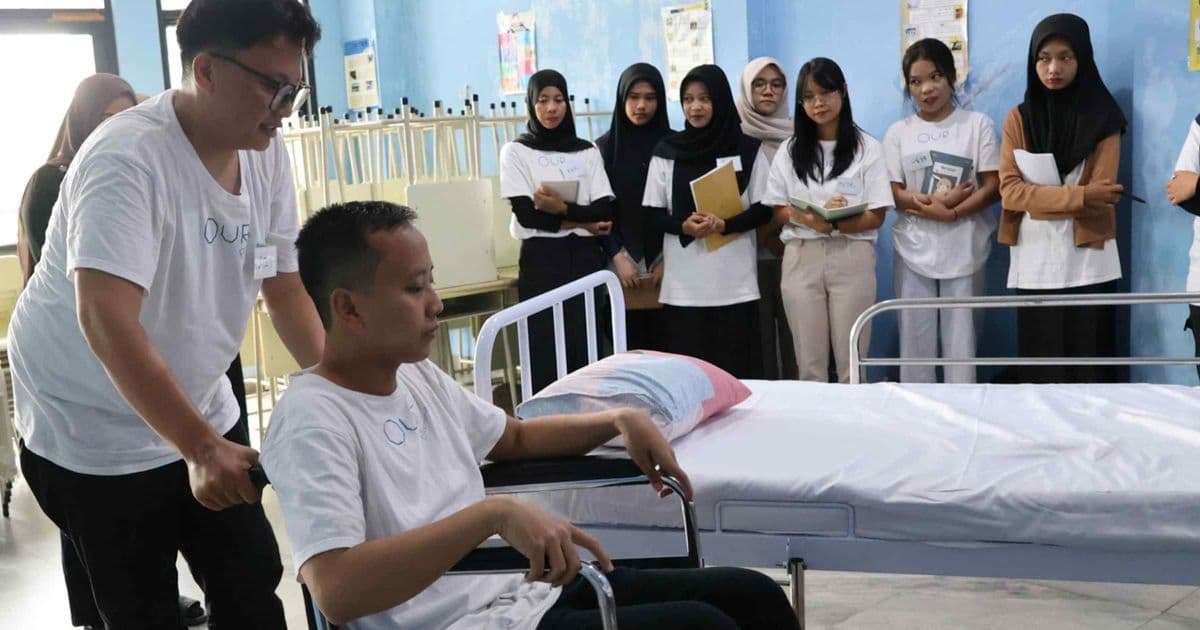Indonesian Graduates Head to Japan as Nursing Homes Face Critical Labor Shortage