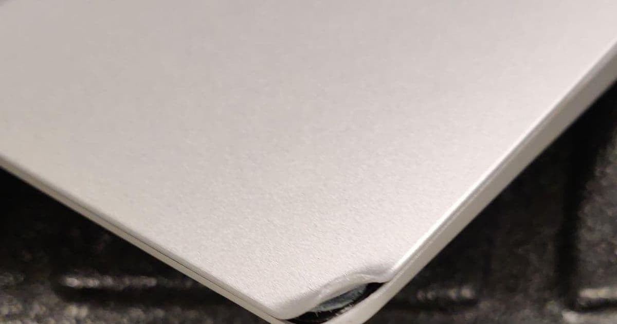 The Tinkerer's Dilemma: Navigating the Bleeding Edge of Personal Computing