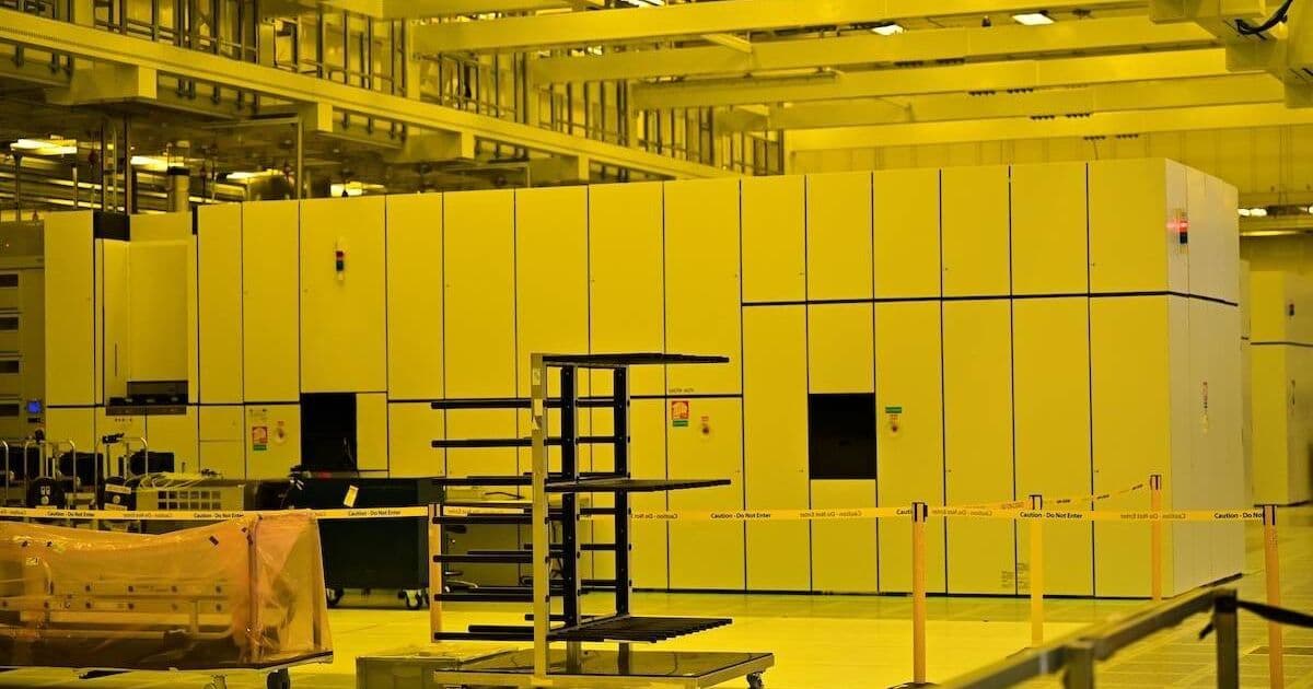 Inside Intel's 18A Fab52: The High-Stakes Bet to Regain Chip Dominance