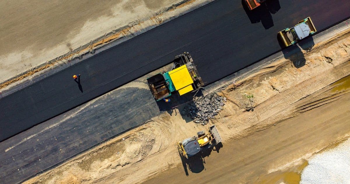 Inside Boris Cherny's Claude Code Workflow: Scaling AI-Assisted Development