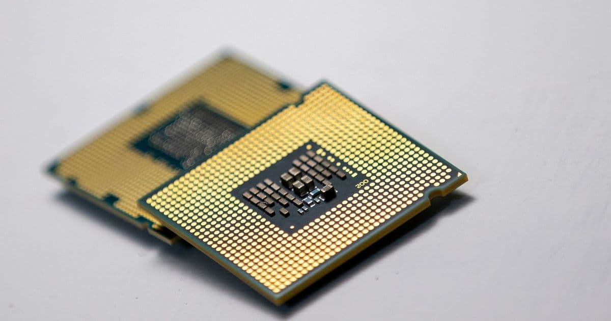 Intel’s Arrow Lake Refresh Targets Spring Launch to Counter AMD’s Early 2026 Offensive